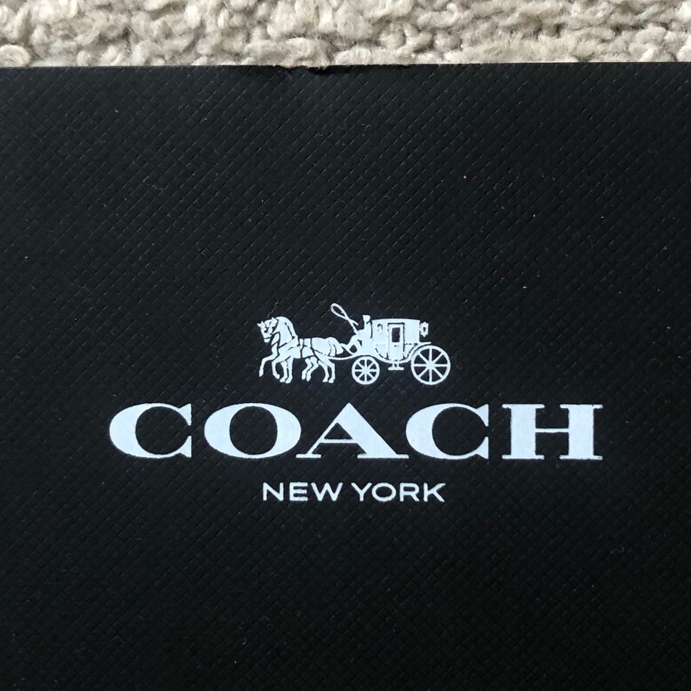 Authentic Coach Envelope. - Picture 3 of 3